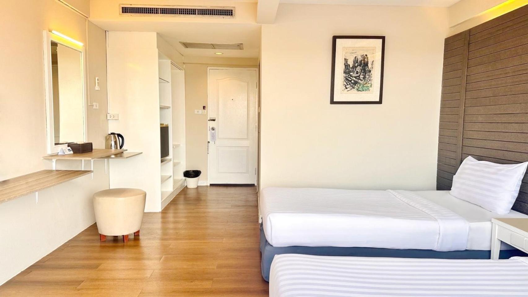 Ayothaya Riverside Hotel Phra Nakhon Si Ayutthaya Exterior foto